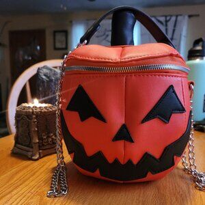 Jack-o'-lantern Purse